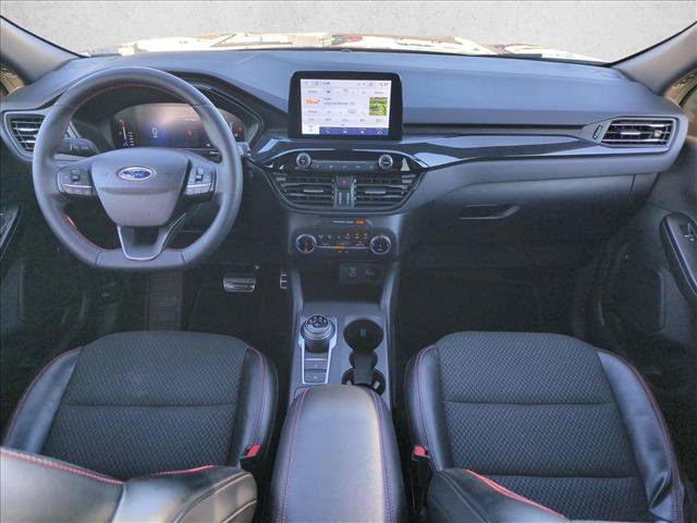 Certified 2023 Ford Escape ST-Line w/ Equipment Group 301A FWD image 17