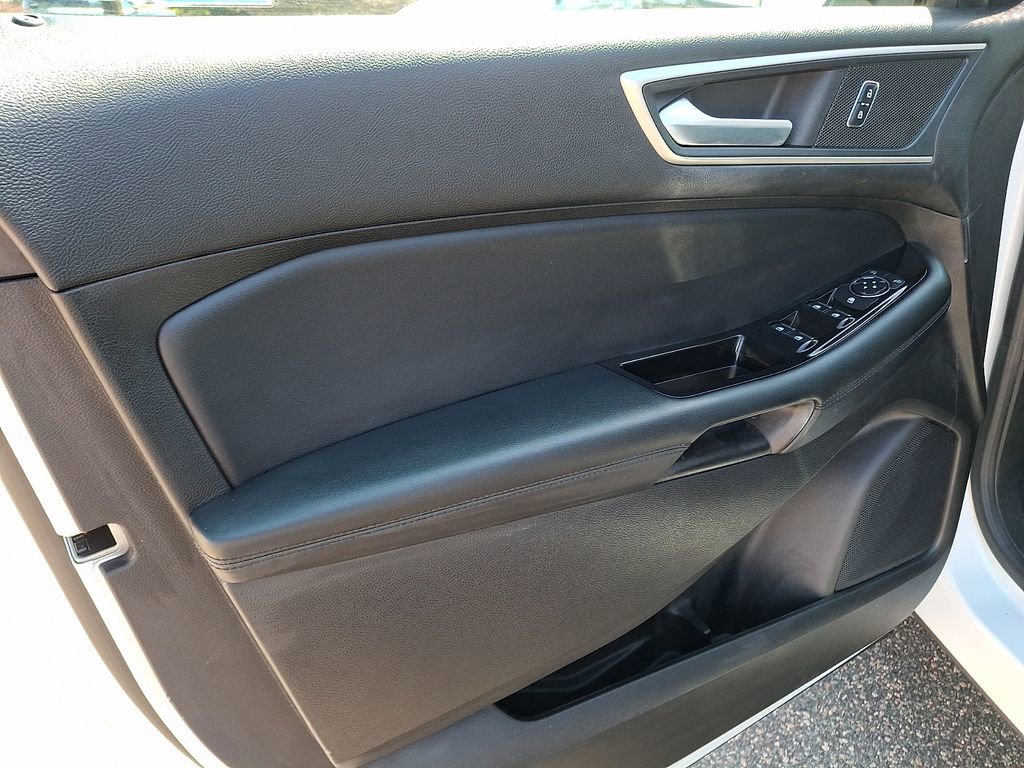 Certified 2017 Ford Edge SEL w/ Equipment Group 201A image 14