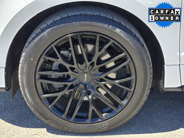 Certified 2022 Ford Edge ST-Line AWD/4WD image 10