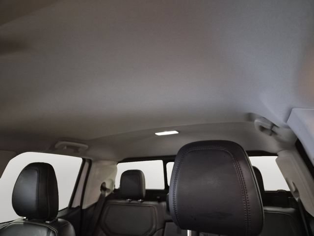 Certified 2025 Ford Maverick Tremor AWD/4WD image 12