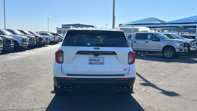 Certified 2024 Ford Explorer ST w/ Equipment Group 401A AWD/4WD image 4