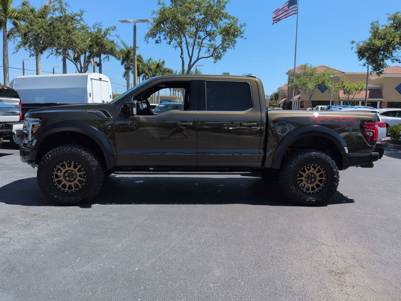Certified 2025 Ford F150 Raptor AWD/4WD image 7