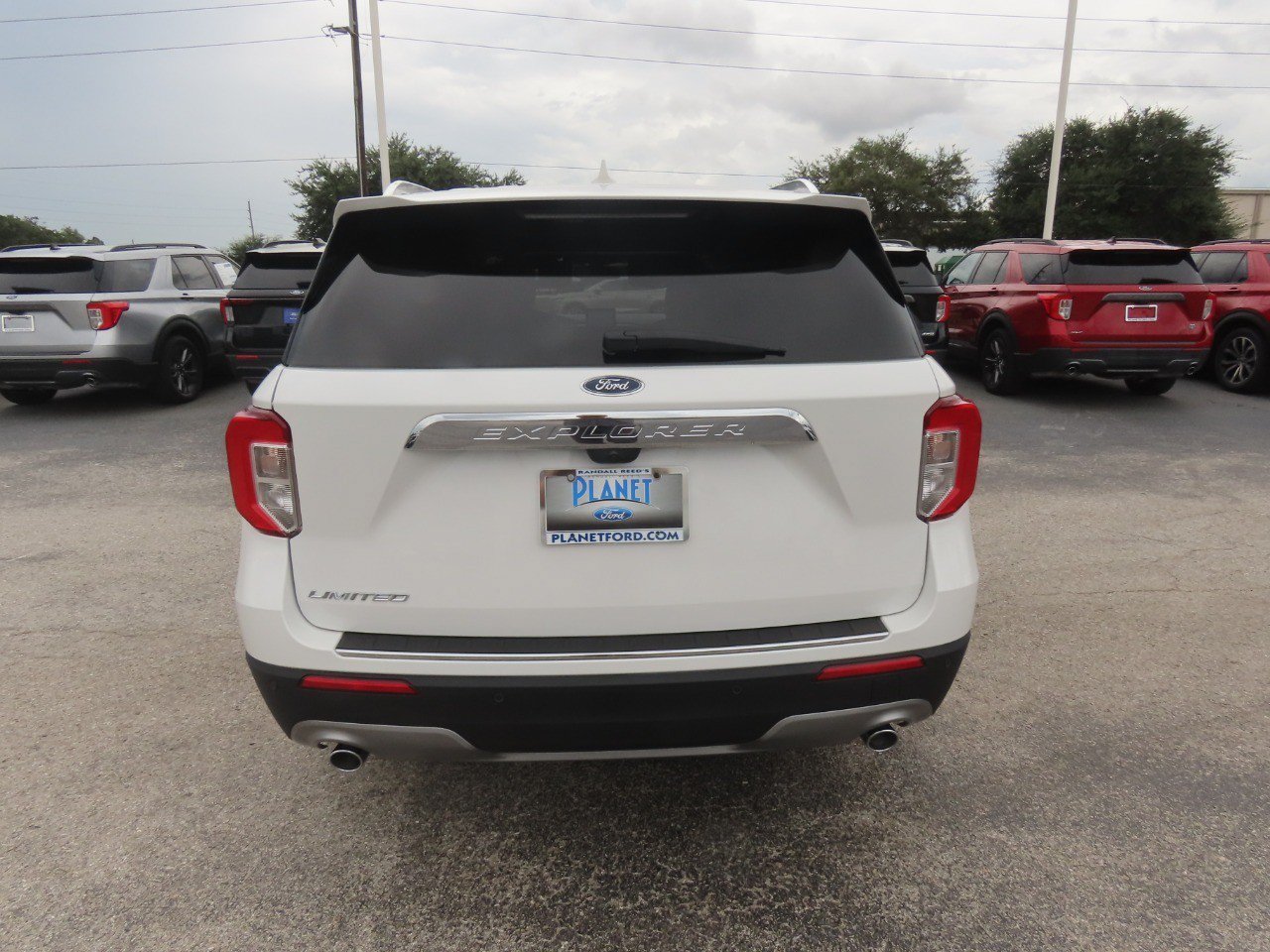 Certified 2024 Ford Explorer Limited w/ Limited Technology Package RWD image 13