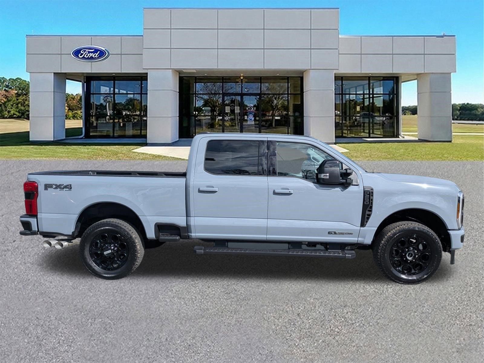 Certified 2026 Ford F250 Lariat w/ Black Appearance Package image 6