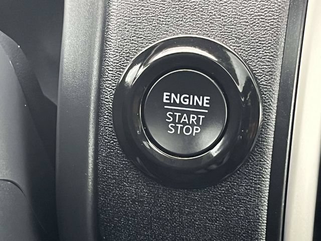 Certified 2025 Ford Expedition Active AWD/4WD image 17