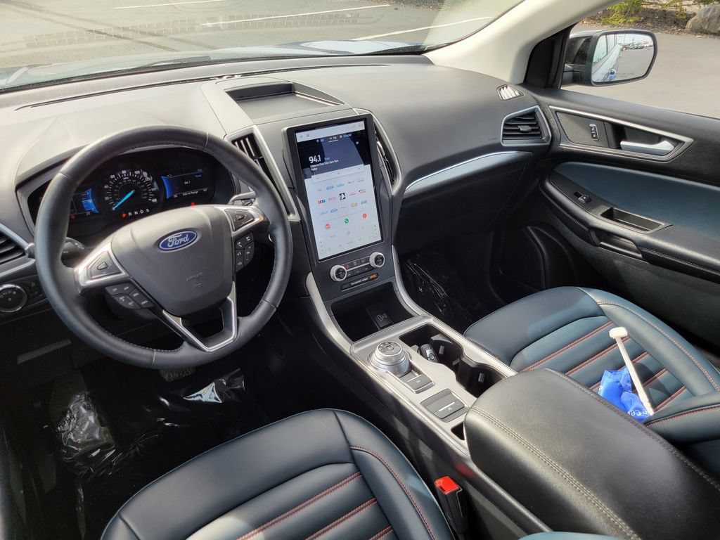 Certified 2023 Ford Edge SEL w/ Sport Appearance Package AWD/4WD image 23