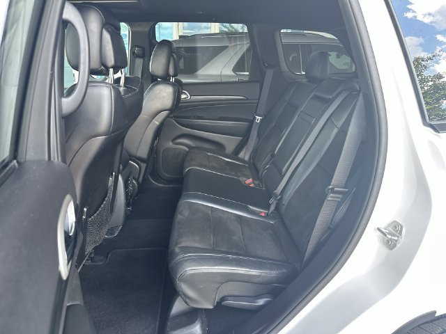Used 2020 Jeep Grand Cherokee Altitude AWD/4WD image 24
