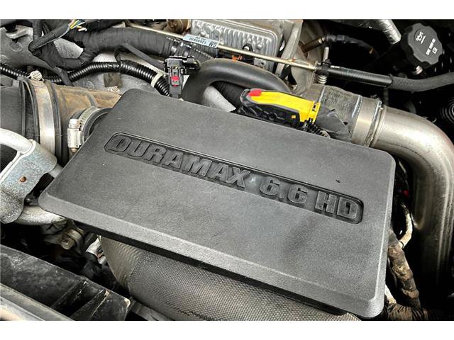 Used 2020 Chevrolet Silverado 2500 LTZ w/ LTZ Convenience Package AWD/4WD image 33
