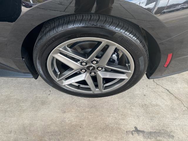 Certified 2025 Ford Mustang Premium image 25