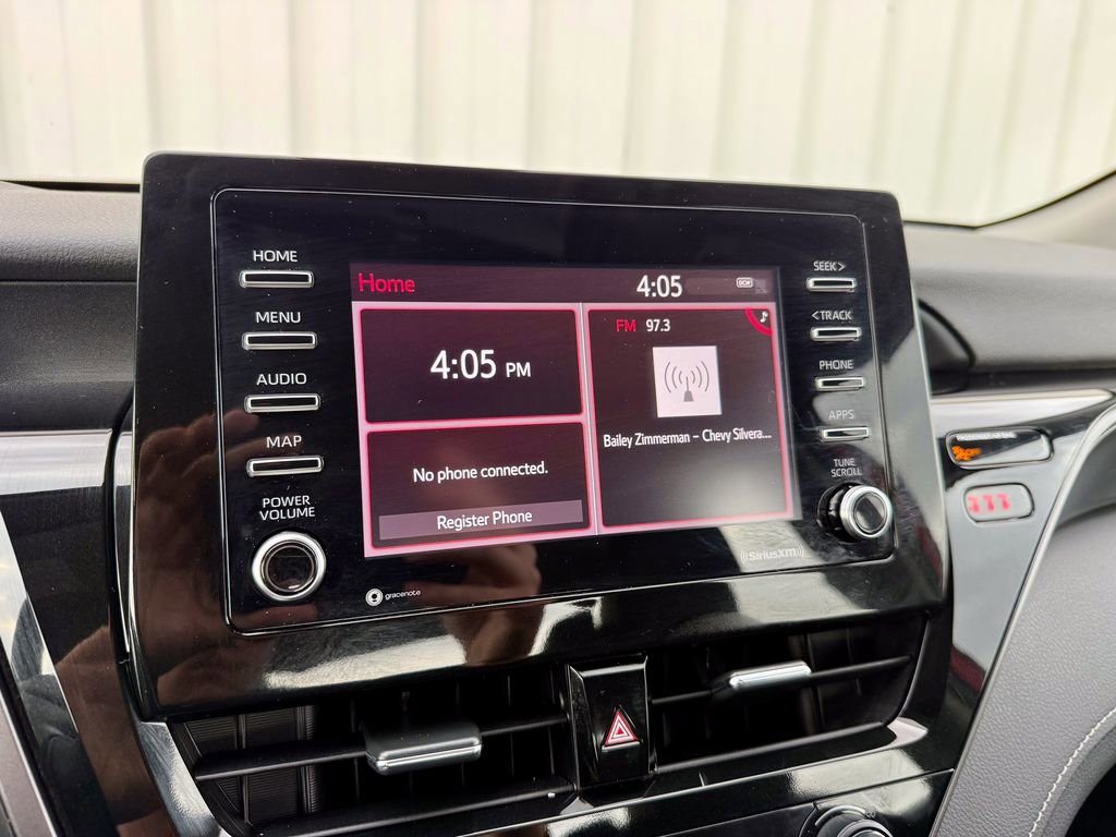 Used 2021 Toyota Camry SE w/ Cold Weather Package image 28