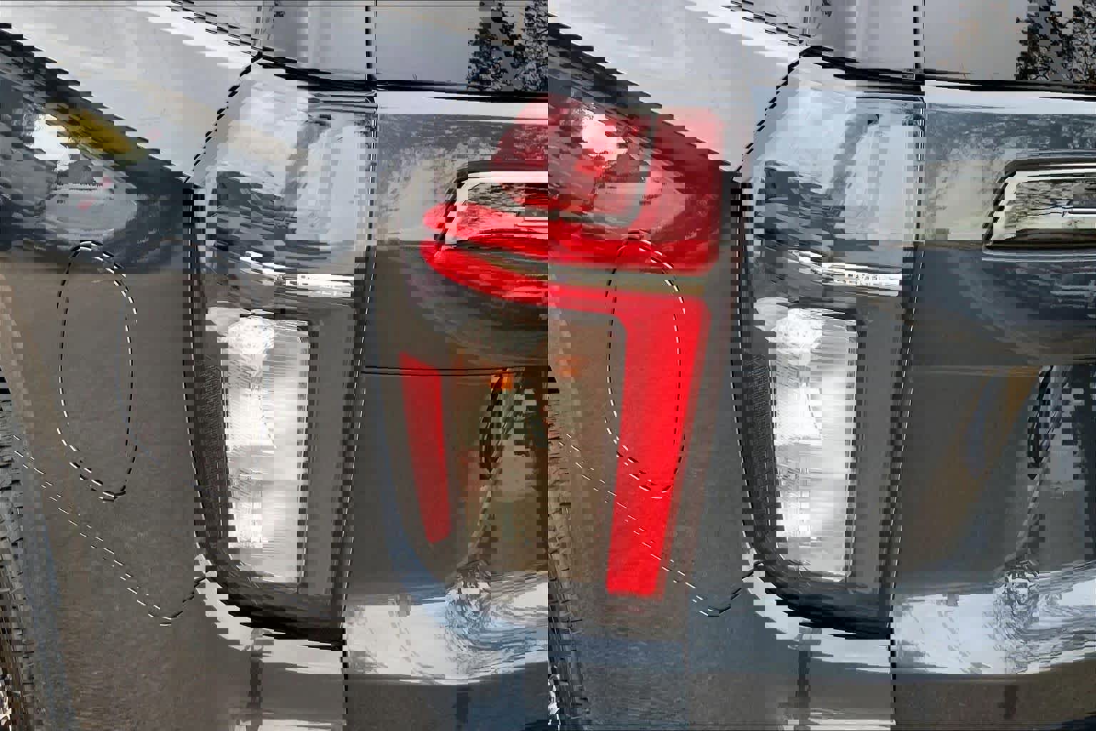 Used 2021 Chevrolet Tahoe Z71 w/ Z71 Signature Package image 58