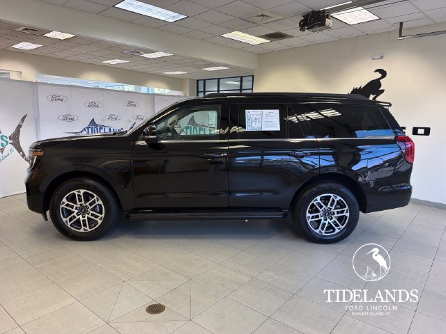 Certified 2025 Ford Expedition Active RWD image 5