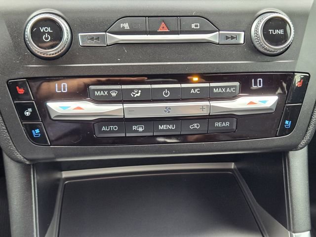 Certified 2020 Ford Explorer Limited RWD image 18
