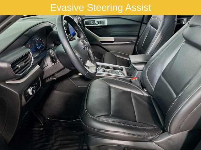 Certified 2023 Ford Explorer XLT w/ Equipment Group 202A AWD/4WD image 10