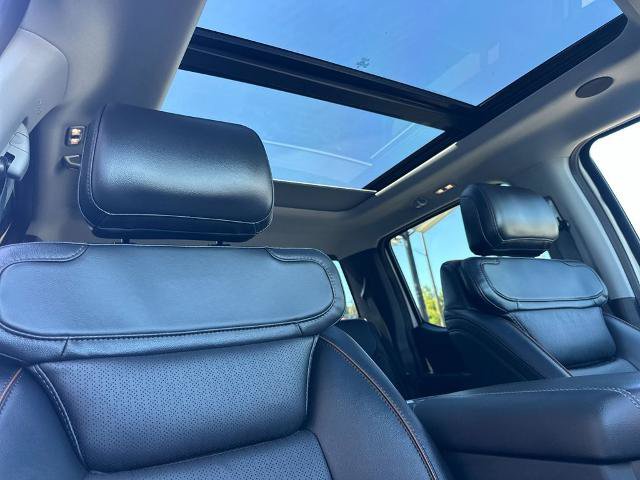 Certified 2025 Ford F350 Lariat w/ Lariat Ultimate Package AWD/4WD image 15