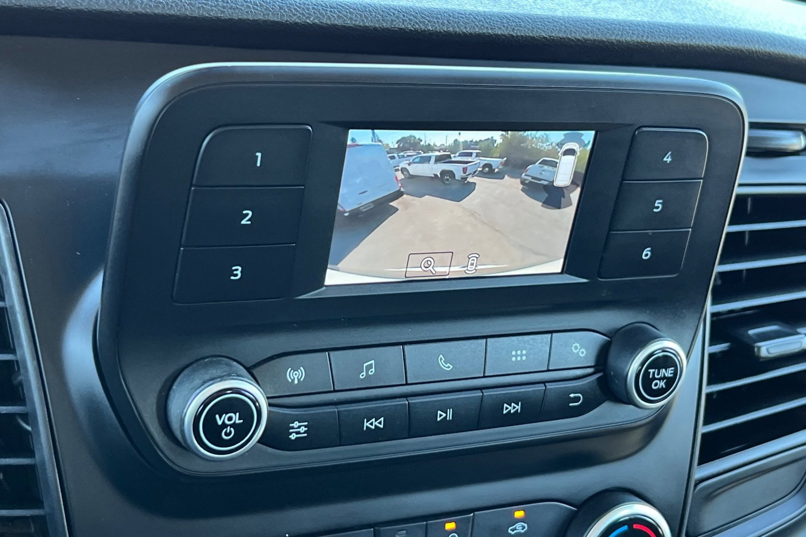 Certified 2021 Ford Transit 350 XLT image 20