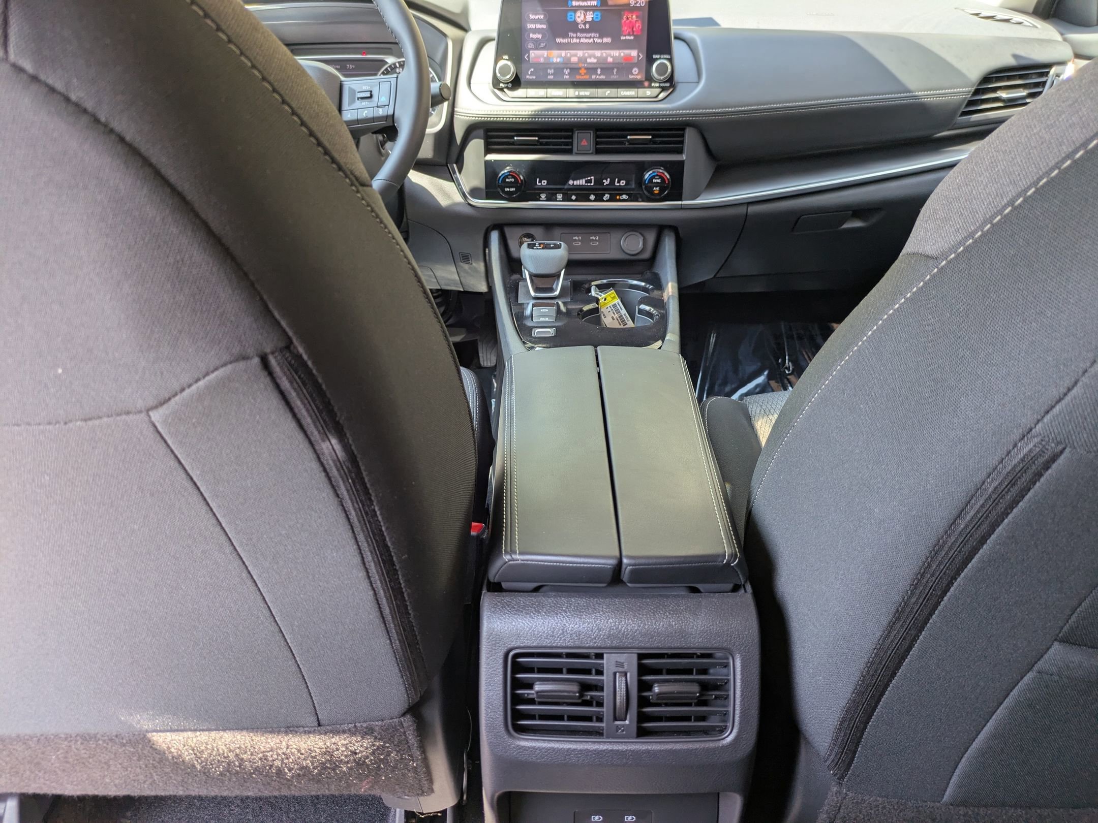 Used 2026 Nissan Rogue SV FWD image 27