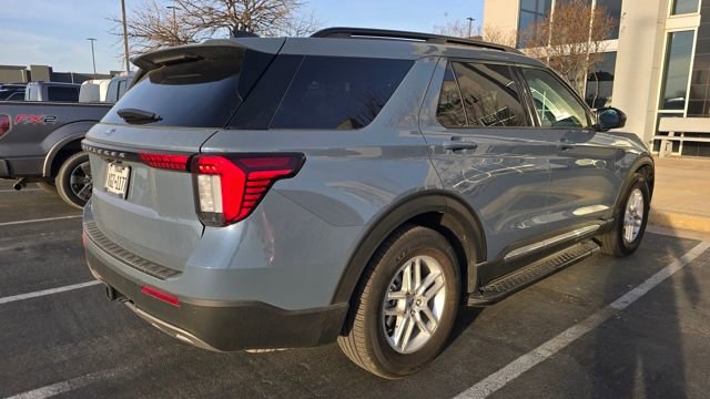 Certified 2025 Ford Explorer Active w/ Active Comfort Package image 2