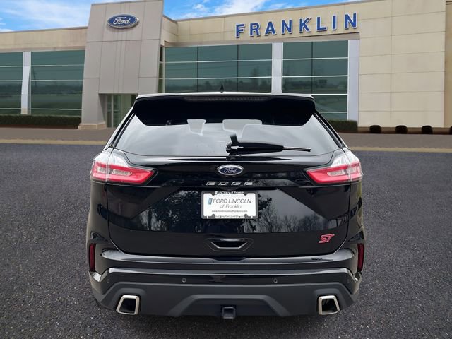 Certified 2024 Ford Edge ST w/ Equipment Group 401A image 6