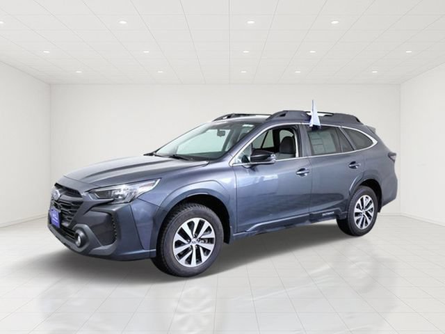 Used 2024 Subaru Outback Premium AWD/4WD image 3