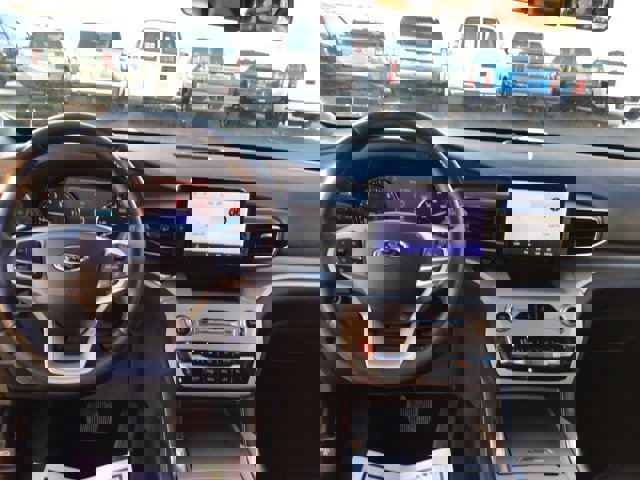 Certified 2023 Ford Explorer XLT w/ Equipment Group 202A image 10