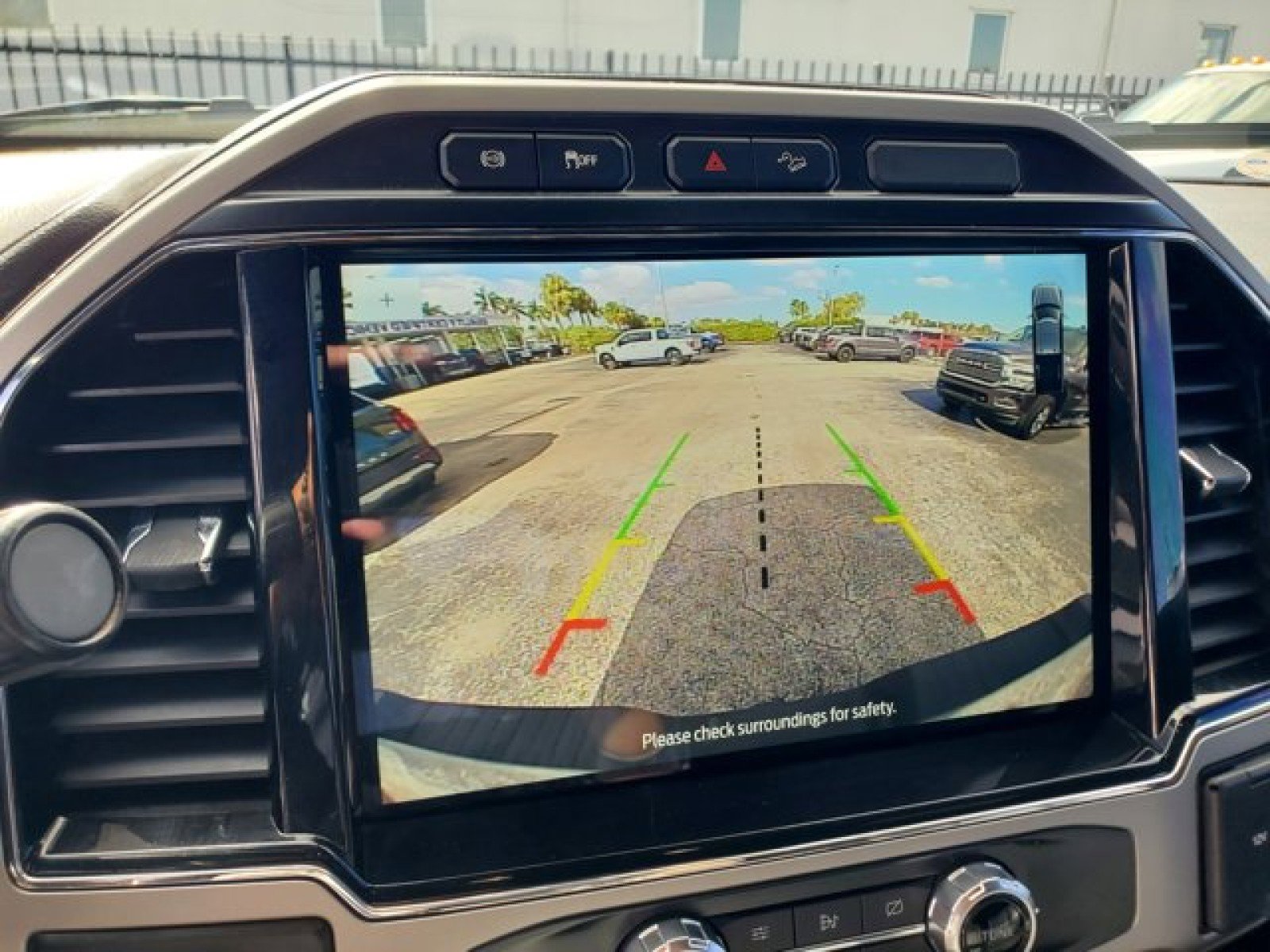 Certified 2022 Ford F250 Lariat image 21