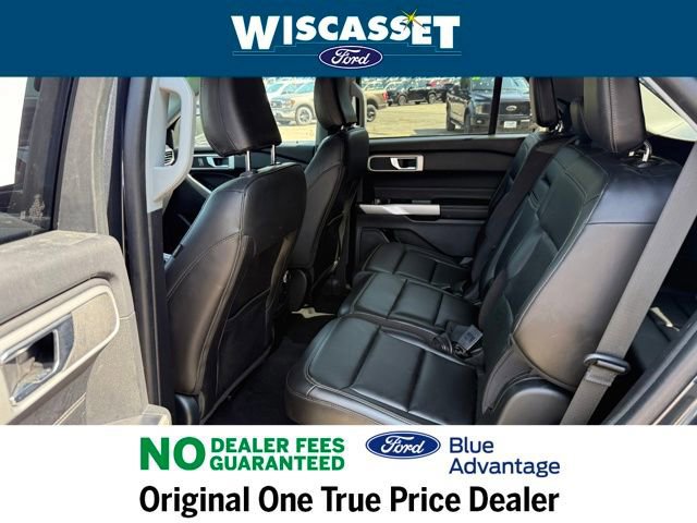 Certified 2022 Ford Explorer XLT w/ Equipment Group 202A image 12