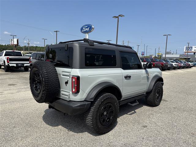 Certified 2022 Ford Bronco Badlands AWD/4WD image 3