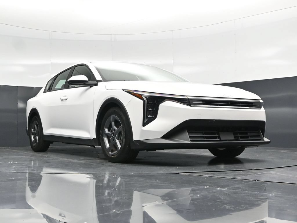 Used 2025 Kia K4 FWD image 53