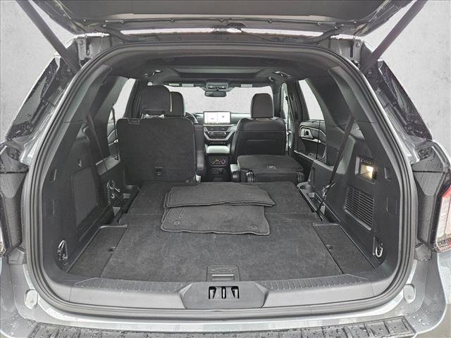 Certified 2025 Ford Explorer ST image 6