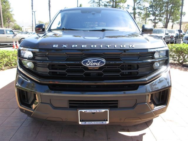 Certified 2025 Ford Expedition Max Active image 8