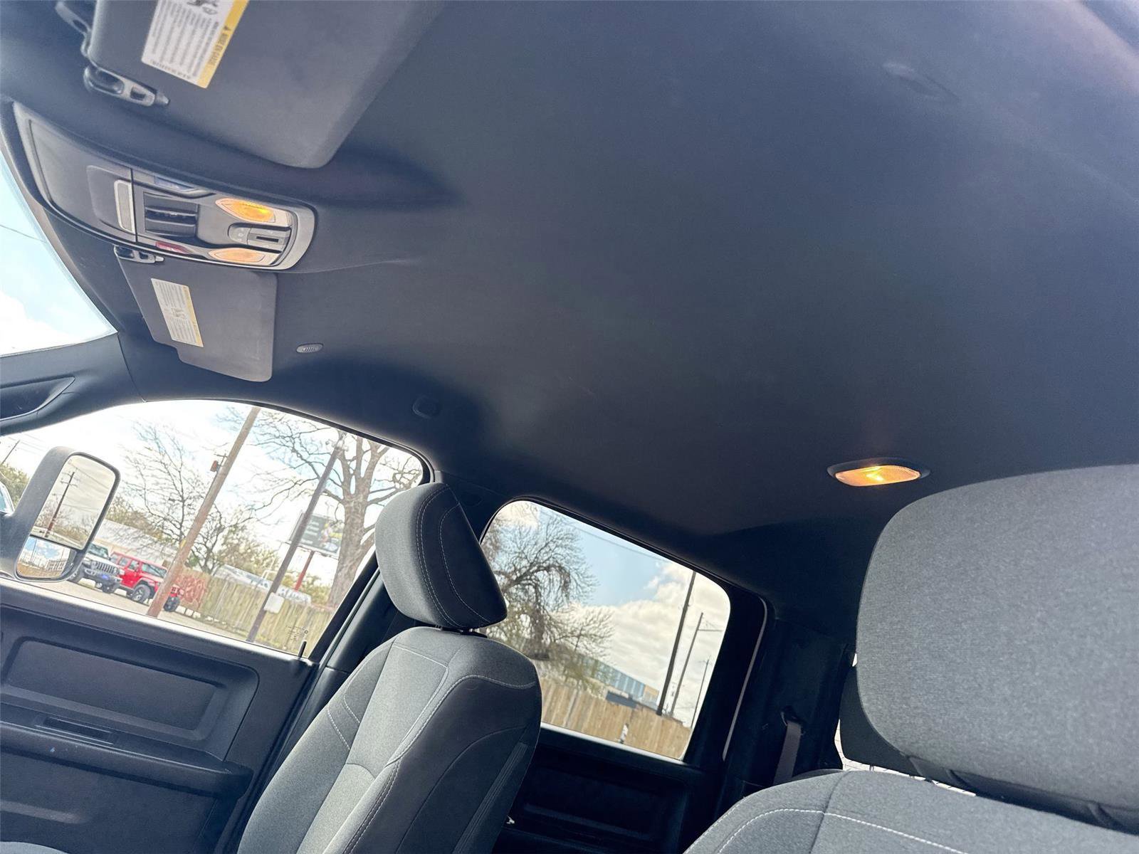 Used 2022 RAM 3500 Tradesman image 16