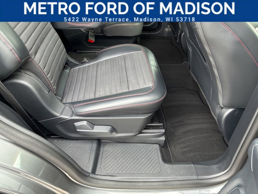 Certified 2025 Ford Explorer ST-Line image 45