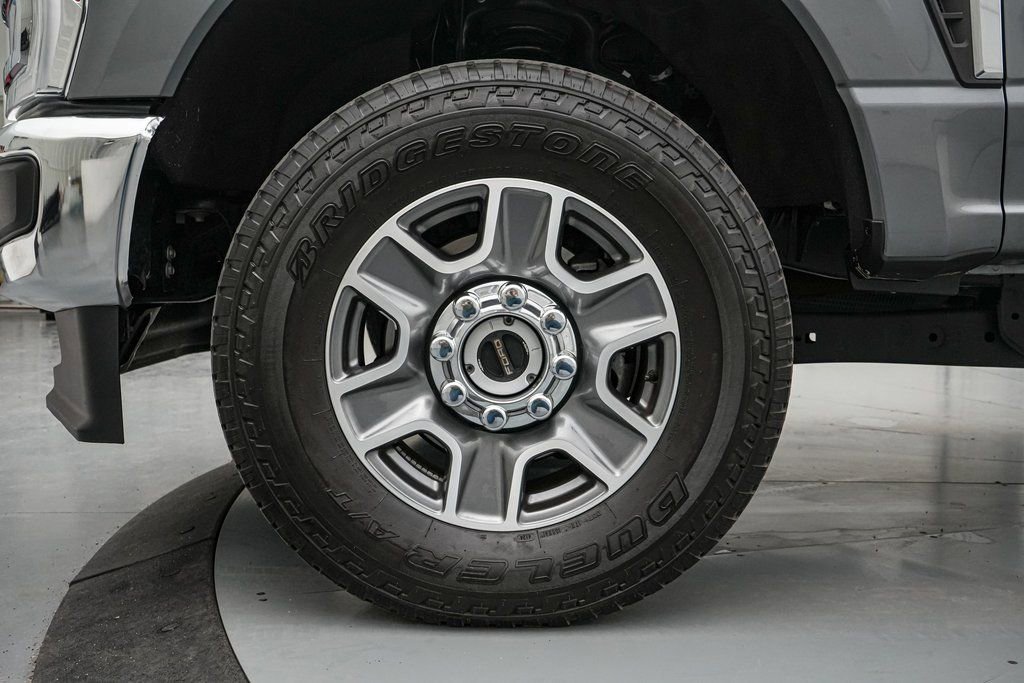 Certified 2024 Ford F250 Lariat AWD/4WD image 12