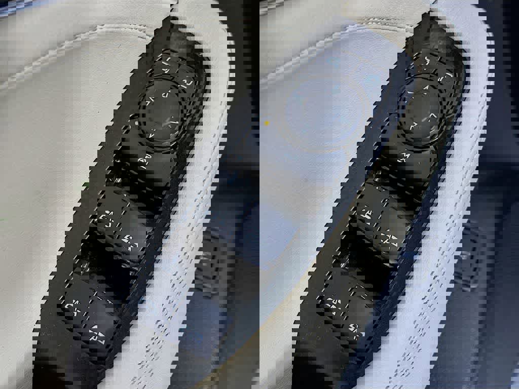 Used 2020 Cadillac CT5 Luxury w/ Sun And Sound Package image 29