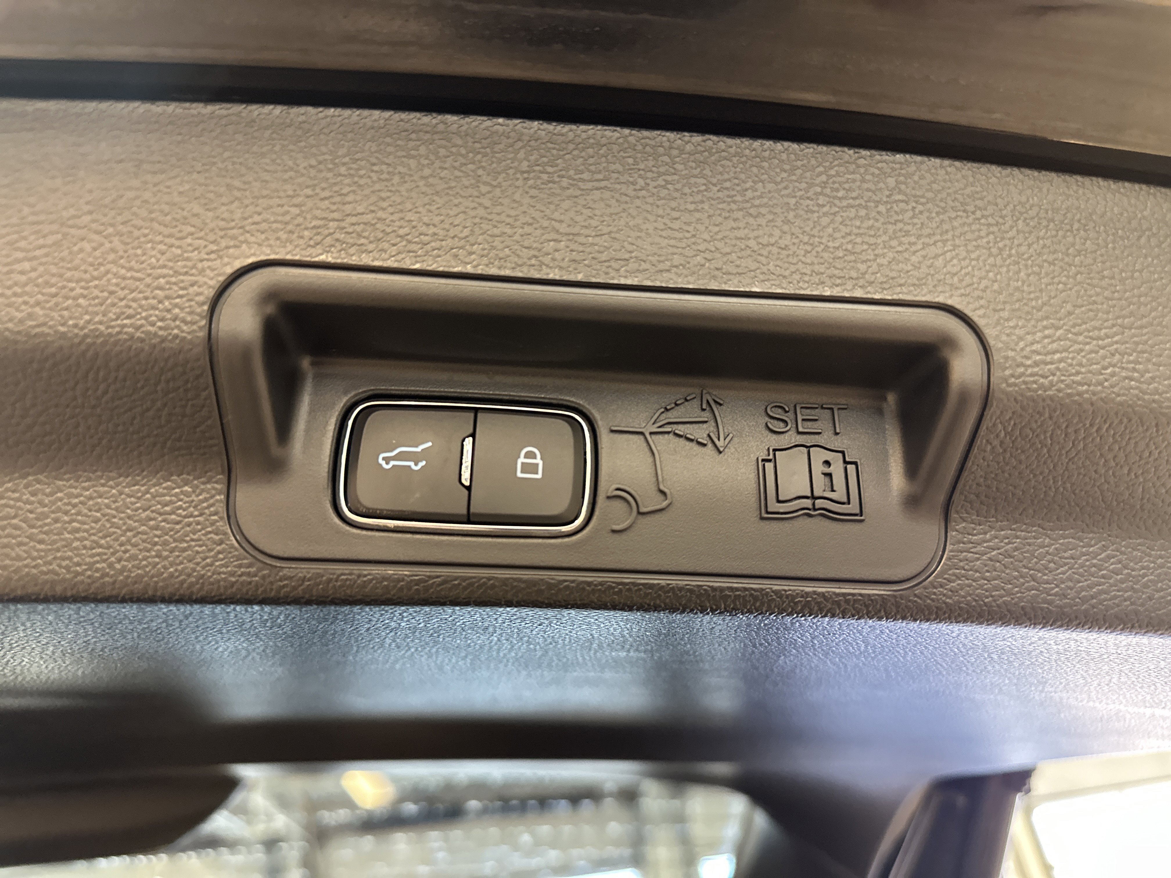 Certified 2023 Ford Explorer XLT w/ Equipment Group 202A image 30