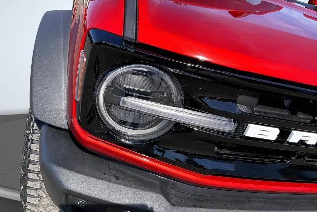 Certified 2024 Ford Bronco Outer Banks w/ Sasquatch Package AWD/4WD image 29