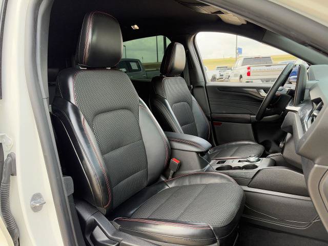 Certified 2024 Ford Escape ST-Line Select w/ Tech Pack #1 AWD/4WD image 31