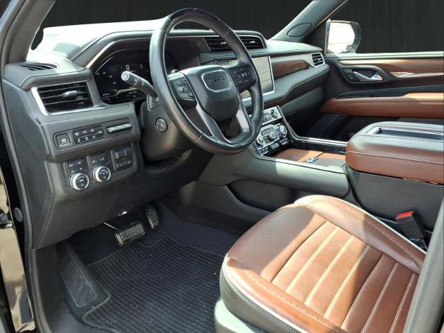 Used 2024 GMC Yukon Denali Ultimate AWD/4WD image 25
