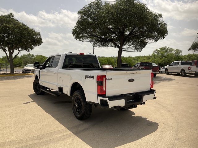 Certified 2025 Ford F250 XLT w/ Black Appearance Package AWD/4WD image 4