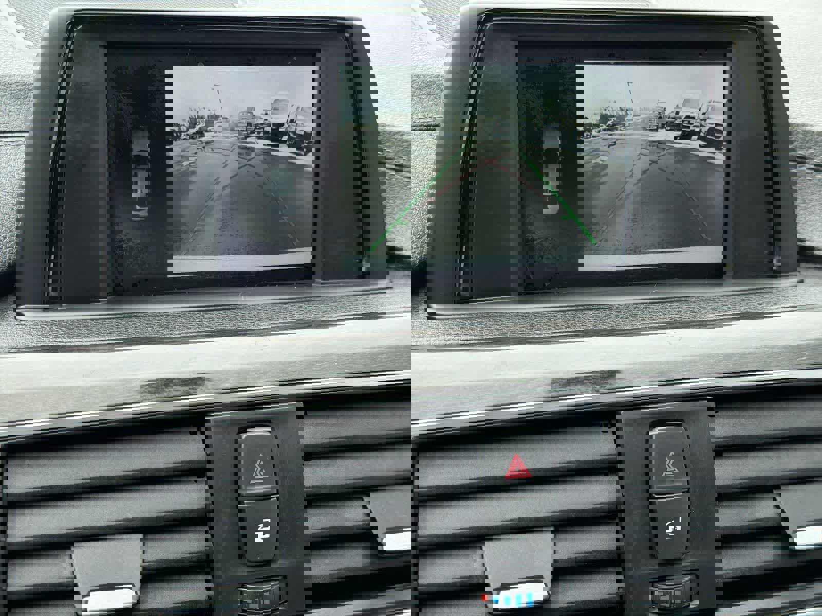 Used 2018 BMW 330i xDrive Sedan image 29