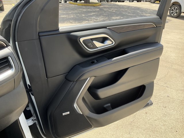 Used 2023 Chevrolet Tahoe LT w/ LT Signature Plus Package RWD image 22