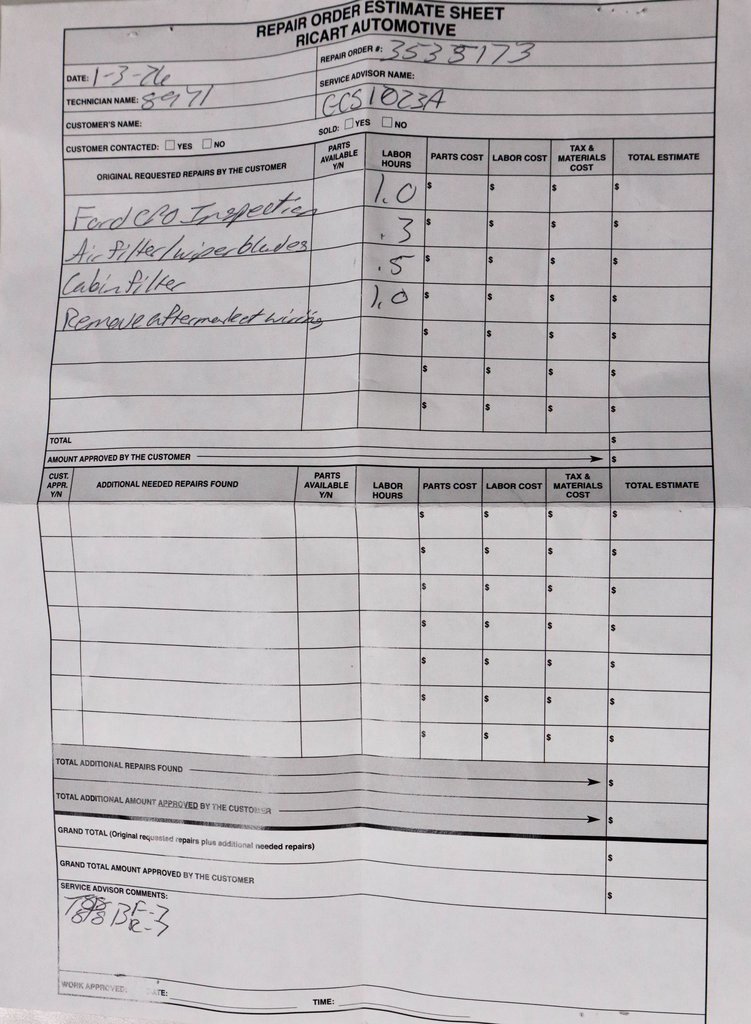 Used 2023 Genesis G70 2.0T image 13