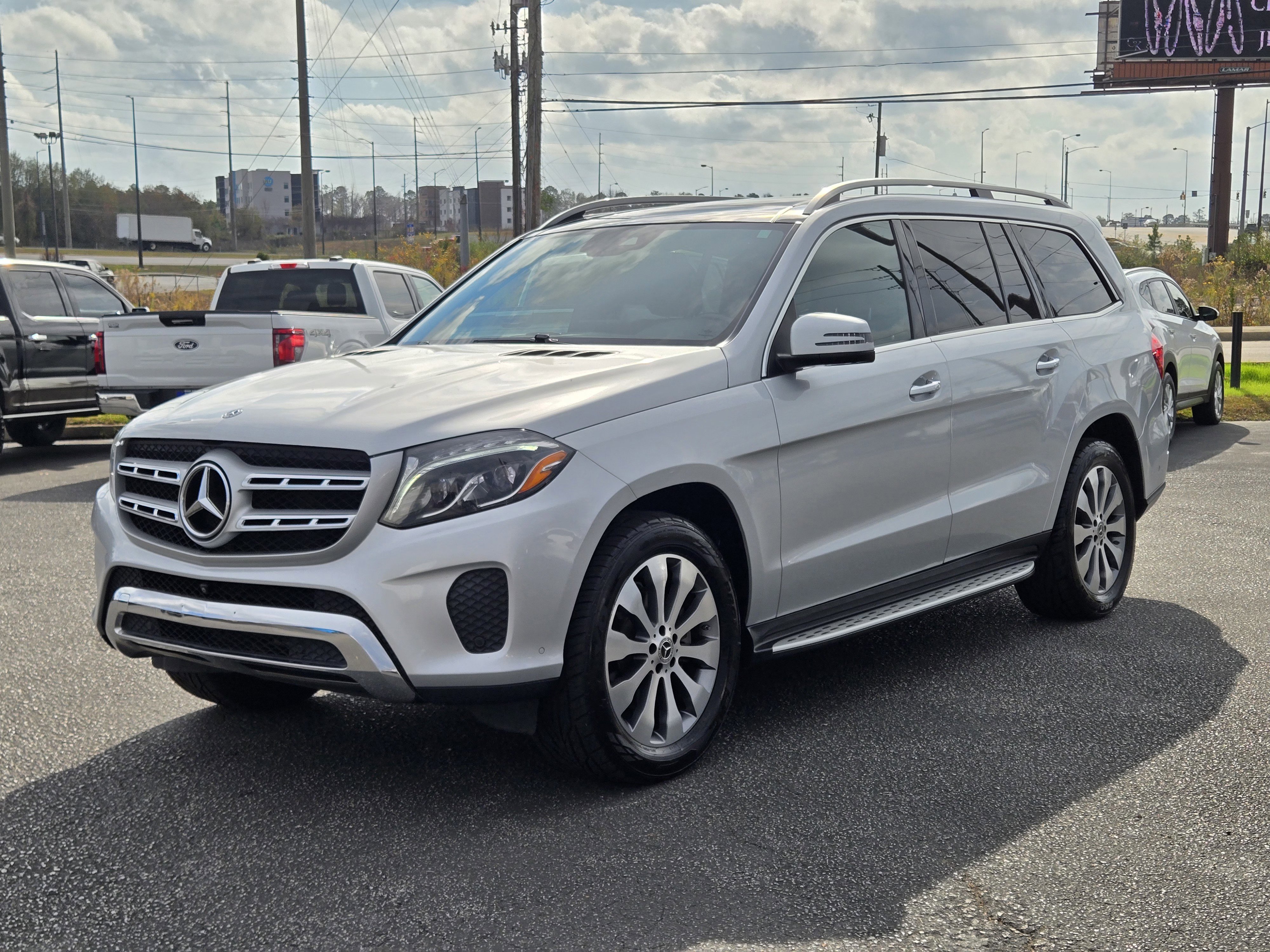 Used 2019 Mercedes-Benz GLS 450 4MATIC w/ Premium 1 Package image 2