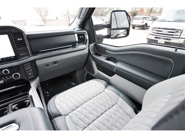 Certified 2024 Ford F250 Limited w/ FX4 Off-Road Package image 9