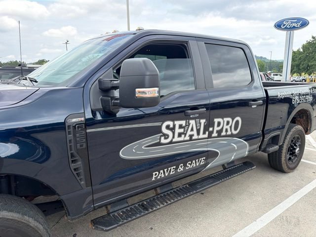 Certified 2024 Ford F250 XL w/ STX Appearance Package AWD/4WD image 4