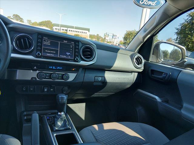 Used 2022 Toyota Tacoma SR5 w/ Technology Package RWD image 12
