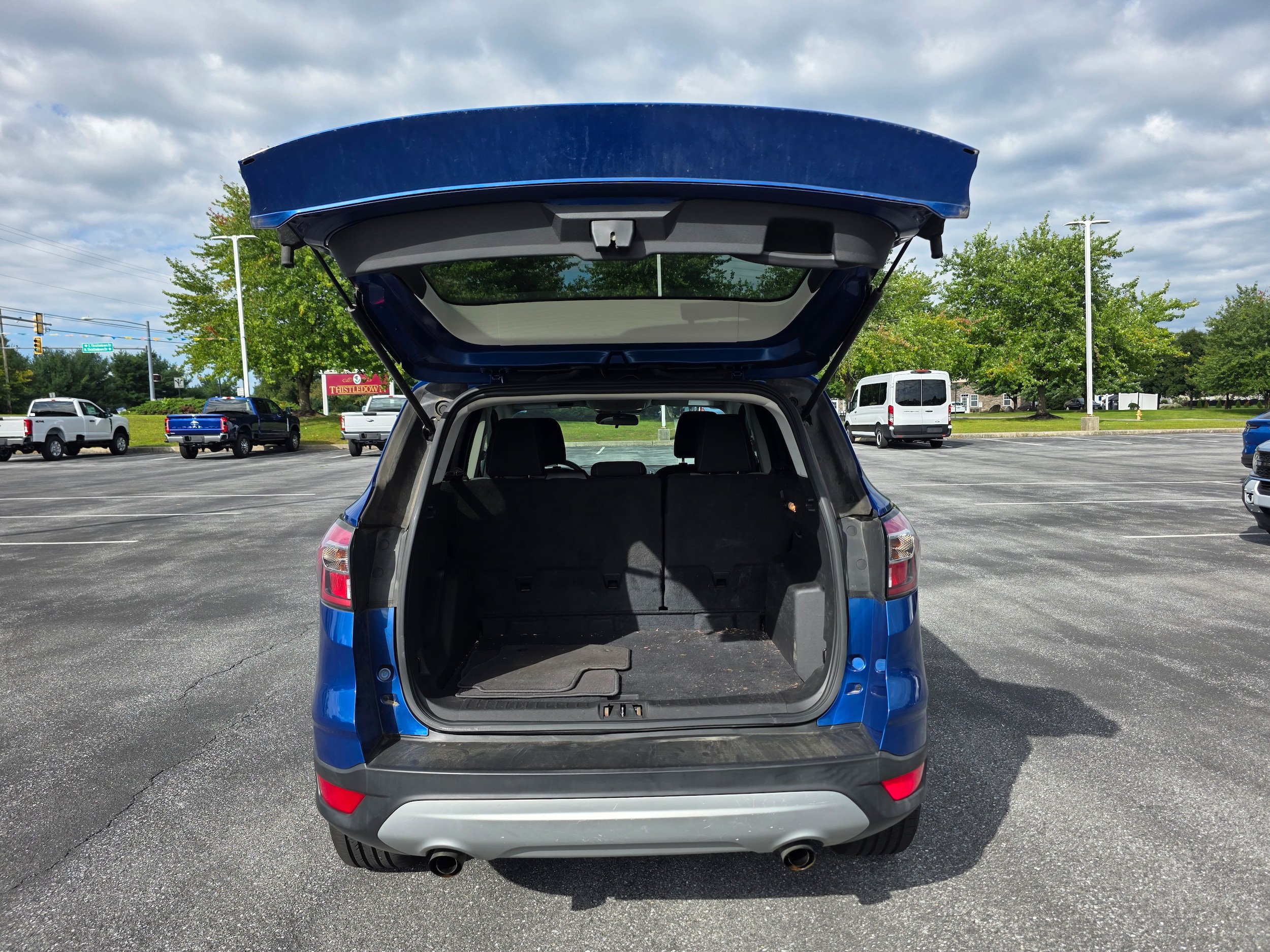 Certified 2017 Ford Escape SE AWD/4WD image 9