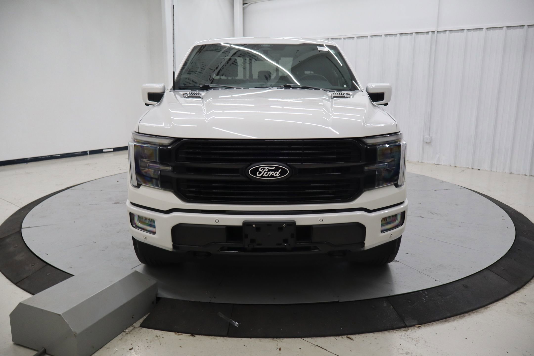Certified 2024 Ford F150 Platinum image 9