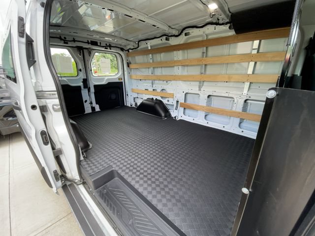 Certified 2025 Ford Transit 250 Low Roof w/ Exterior Upgrade Package RWD image 28